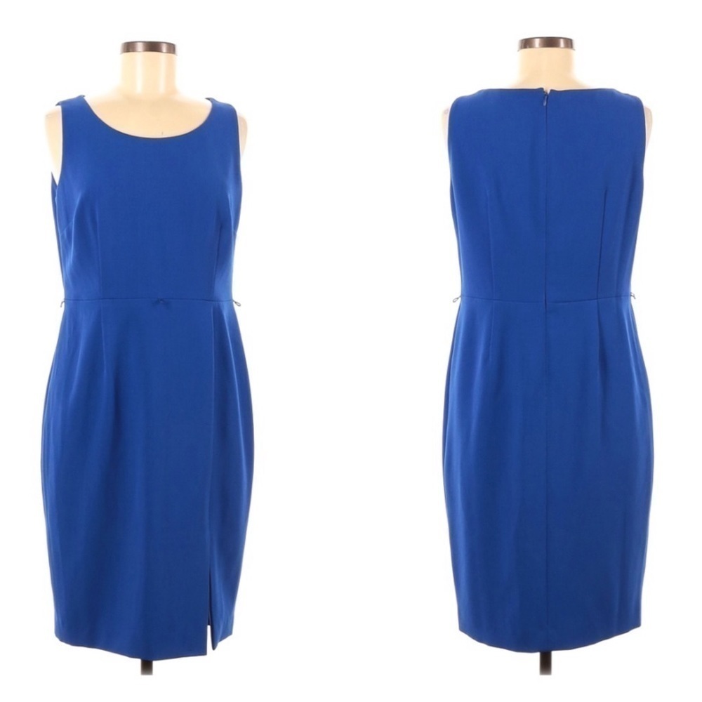 Kasper blue sheath dress. Sleeveless. Size 8P